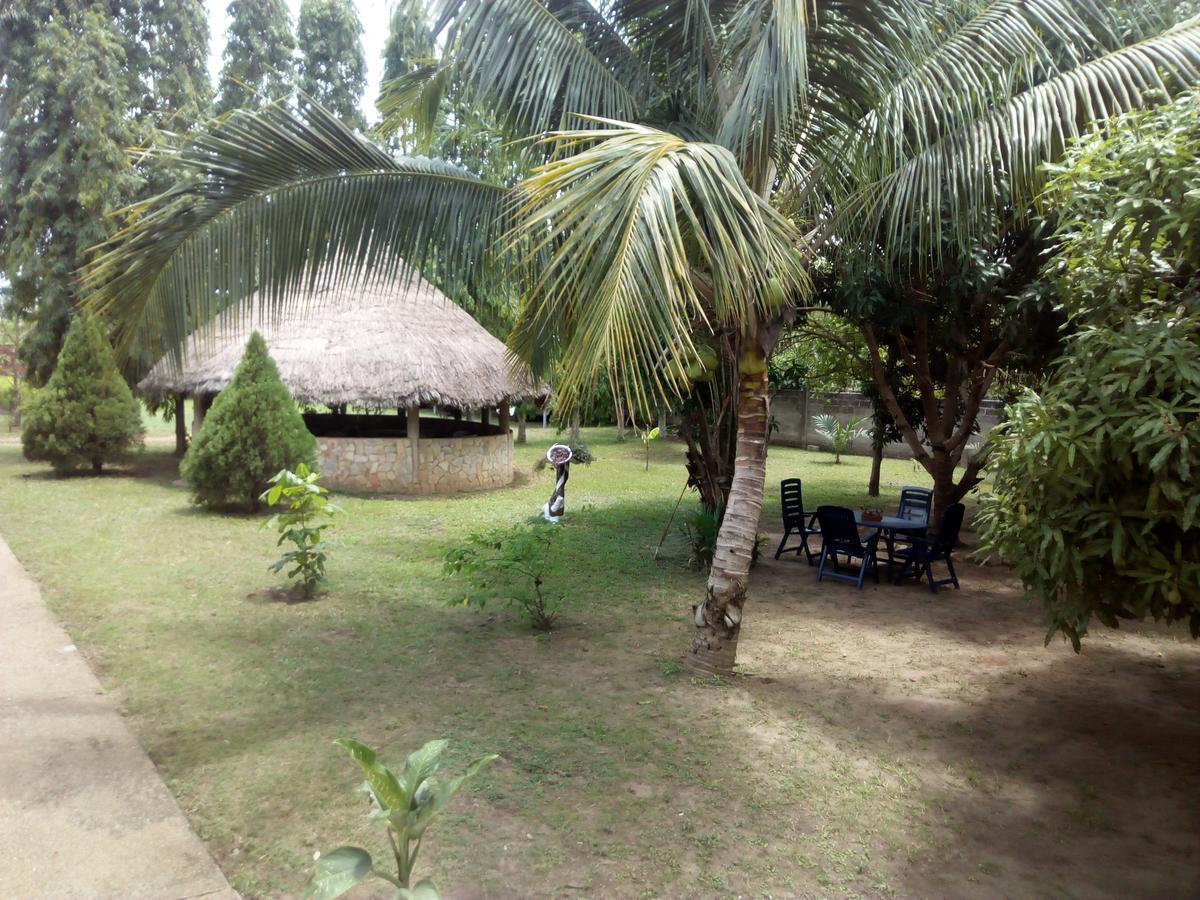Hotel Royal Kpalime Luaran gambar