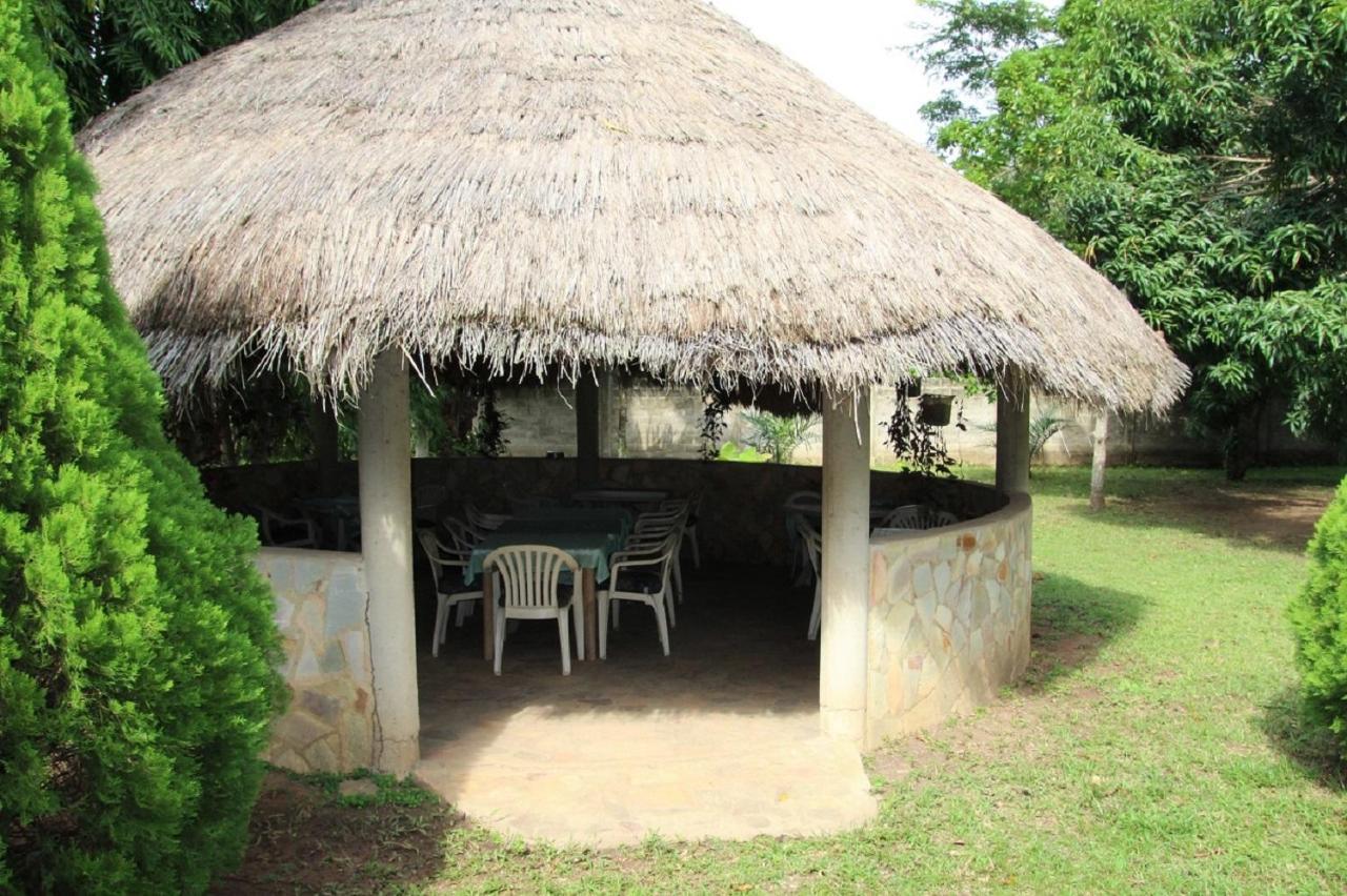 Hotel Royal Kpalime Luaran gambar